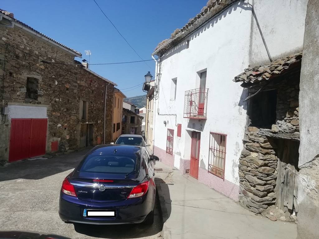 calle Castillejos, Horcajo. 2021